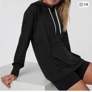 Vuori halo oversized hoodie womens S